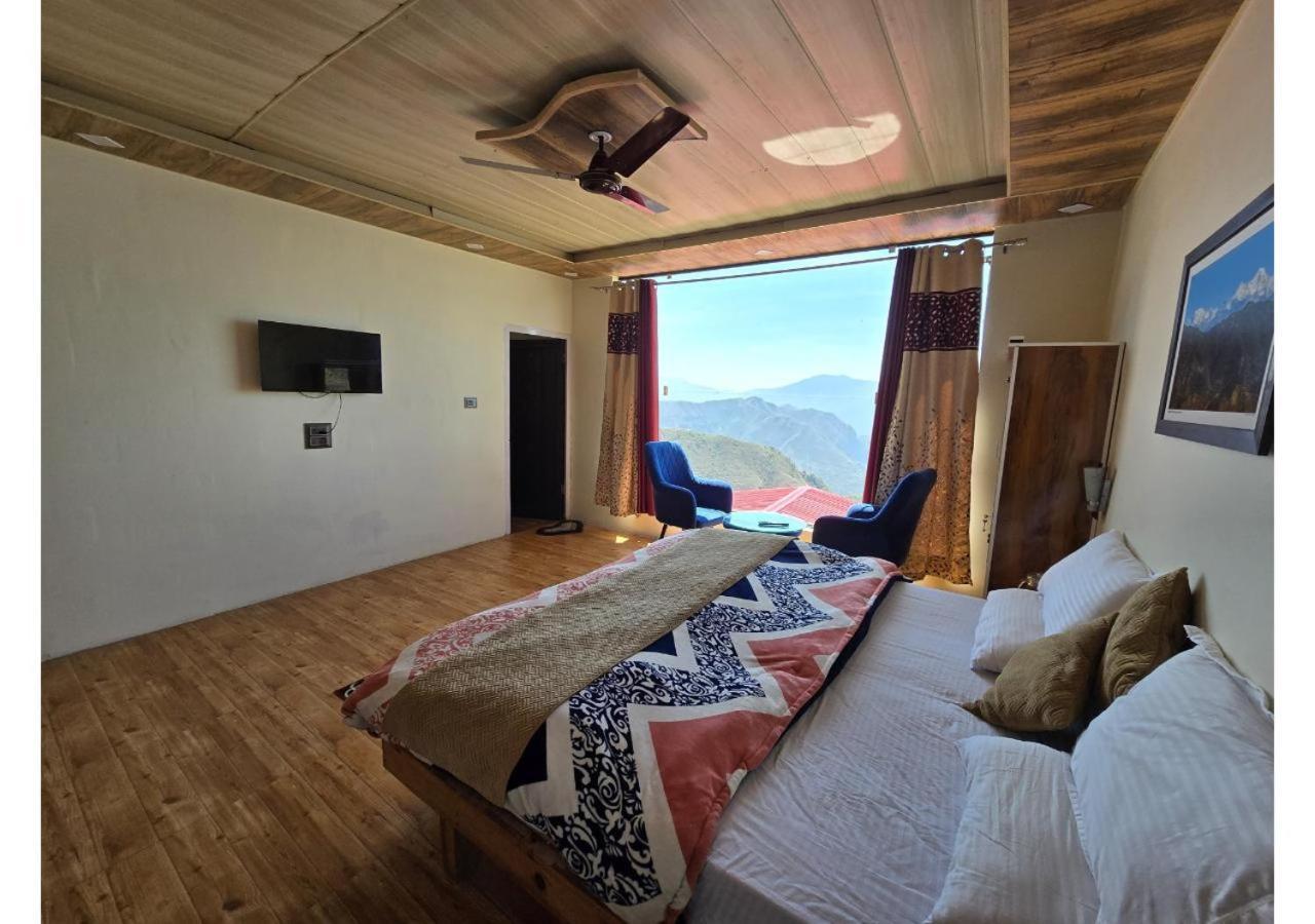 מלון צ'קרטה Hill View Retreat מראה חיצוני תמונה